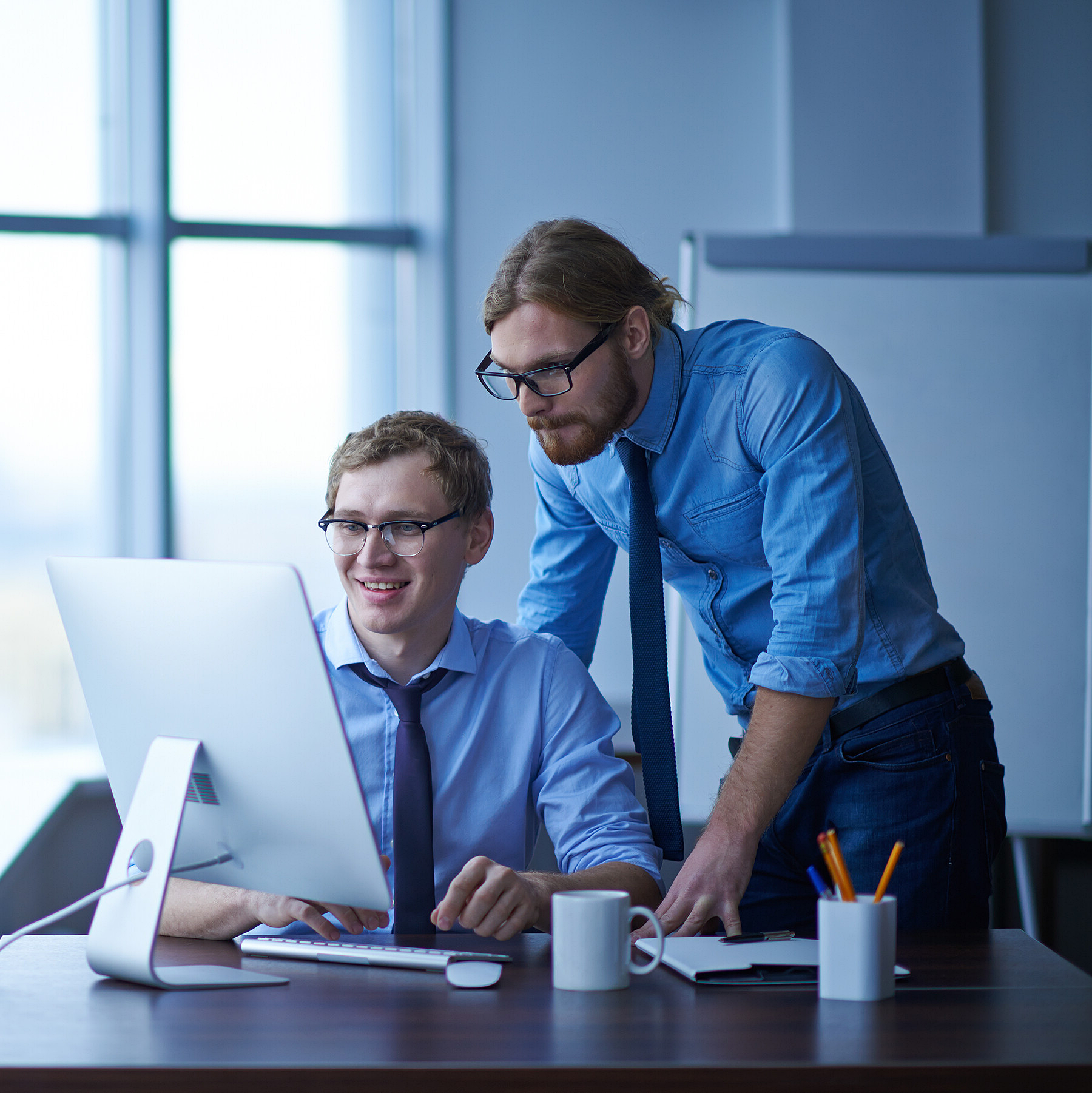 two-men-compauter-office.png